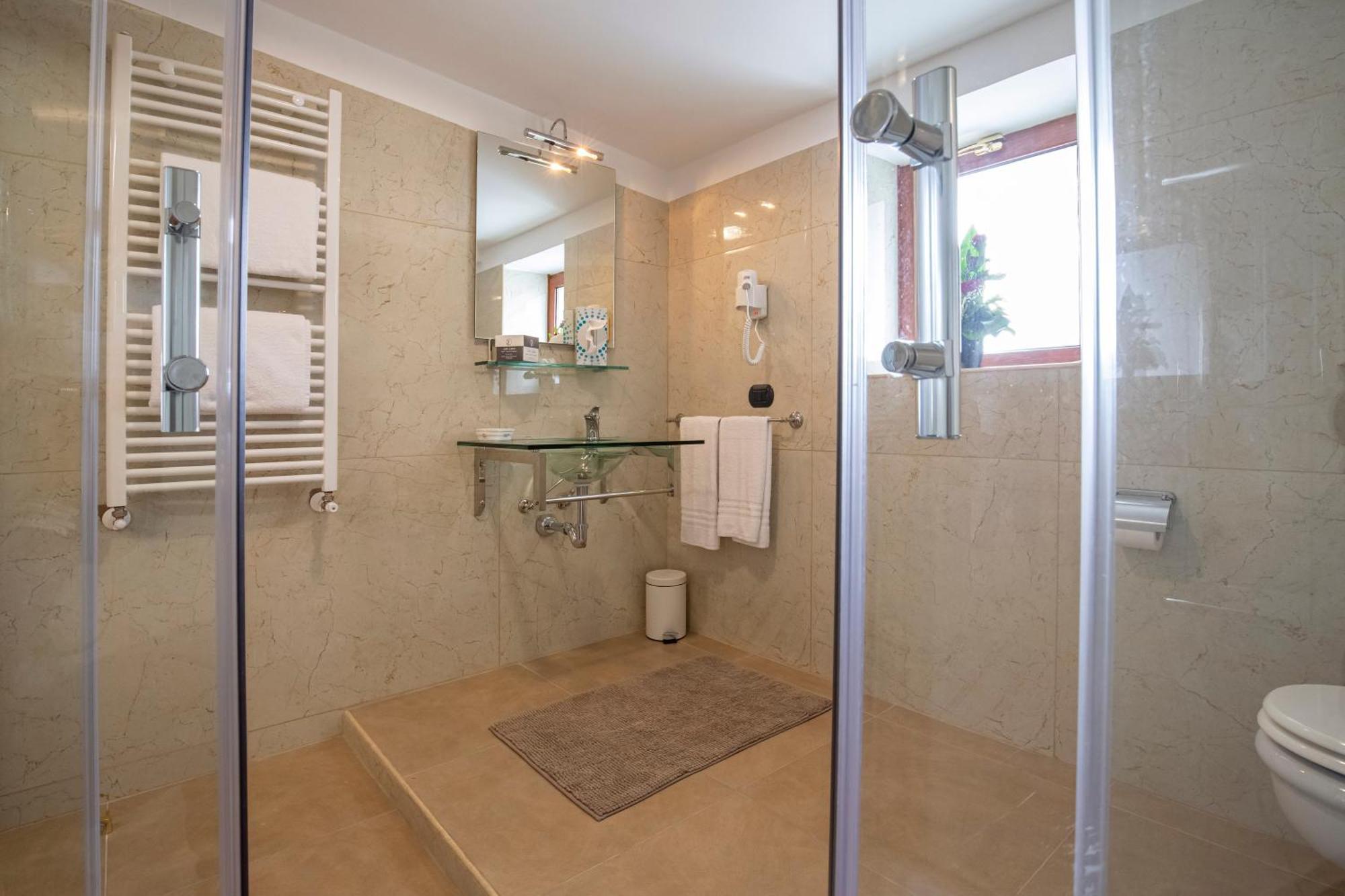 Hotel San Luca Battipaglia Kültér fotó
